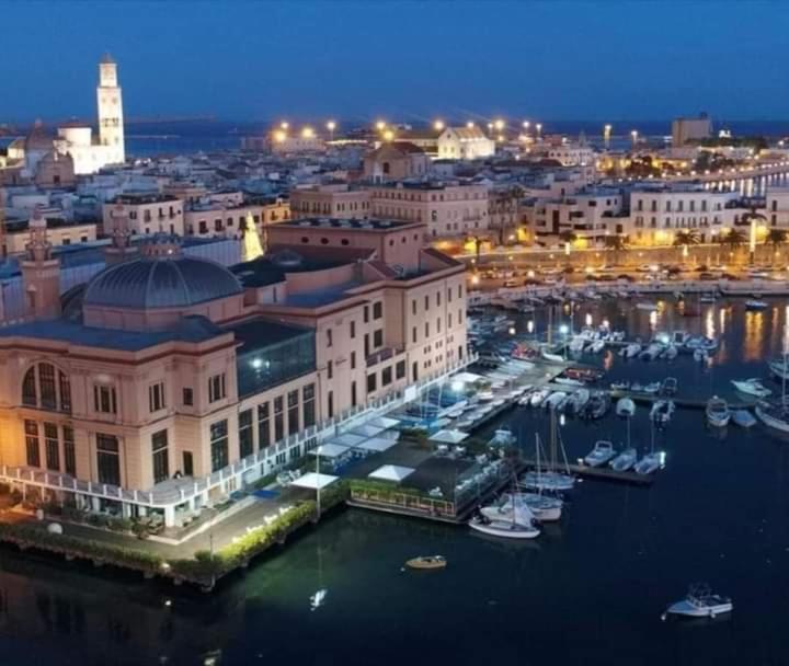 Bed and Breakfast Dimora Dei Veneziani Bari Zewnętrze zdjęcie